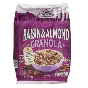 R A I S I N N A L M O N D G R A N O L A 1 K G